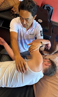 Comprehensive Massage for Rotator Cuff and Lower Extremity Pain Relief